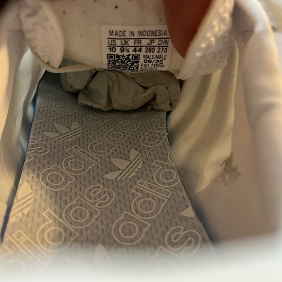 Adidas Originals Retropy E5 Low White Gum Bottom Mens Shoe Size 10 H03075 - Picture 10 of 11